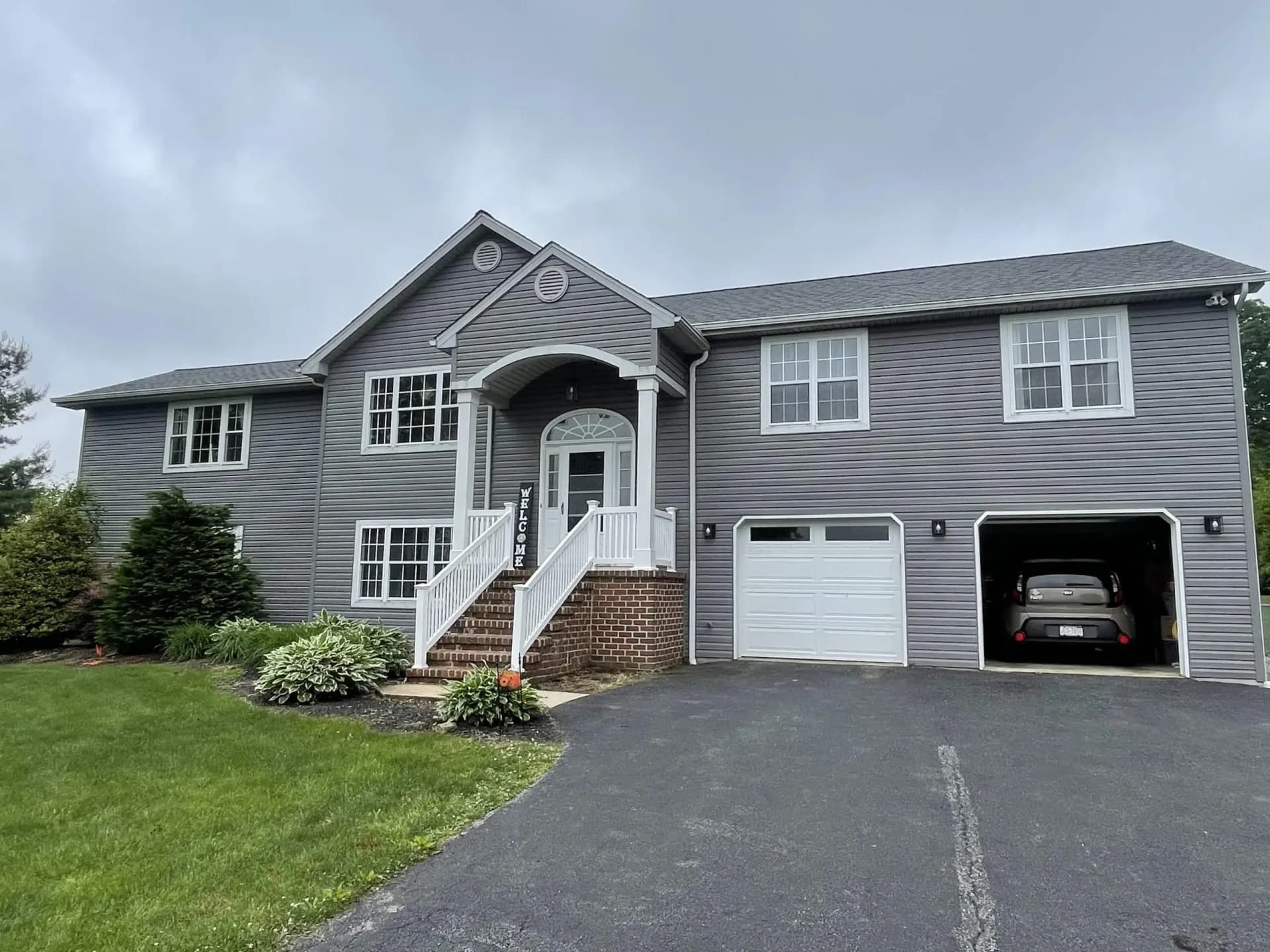 Beautiful-Roof-and-Siding-Replacement-in-Red-Lion-PA
