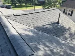 Installation-of-new-replacement-roof-in-East-Petersburg-PA-
